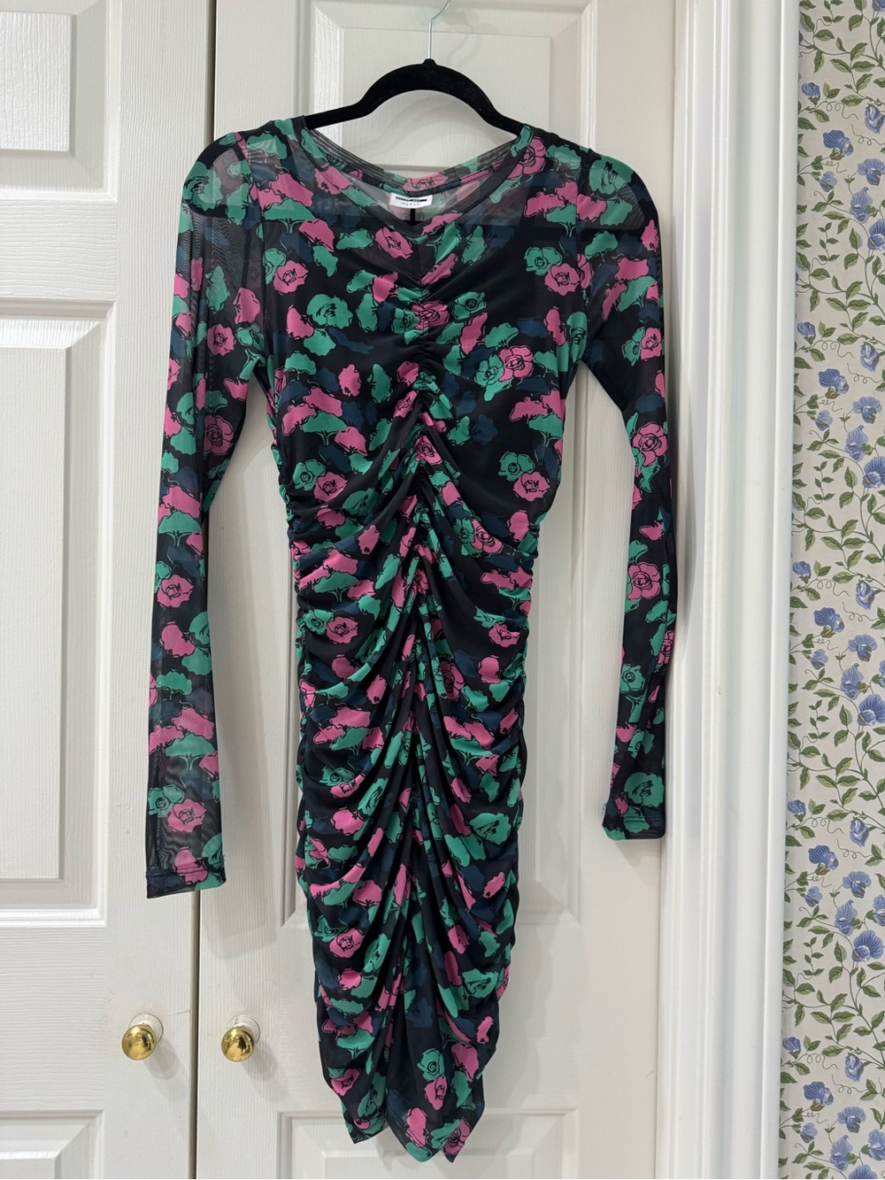 Noisy May Black Ruched Long-Sleeve Dress with Floral Print size S